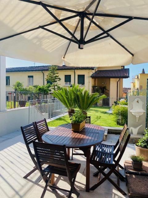 Casa Vacanze Lea Βίλα Toscolano Maderno Εξωτερικό φωτογραφία